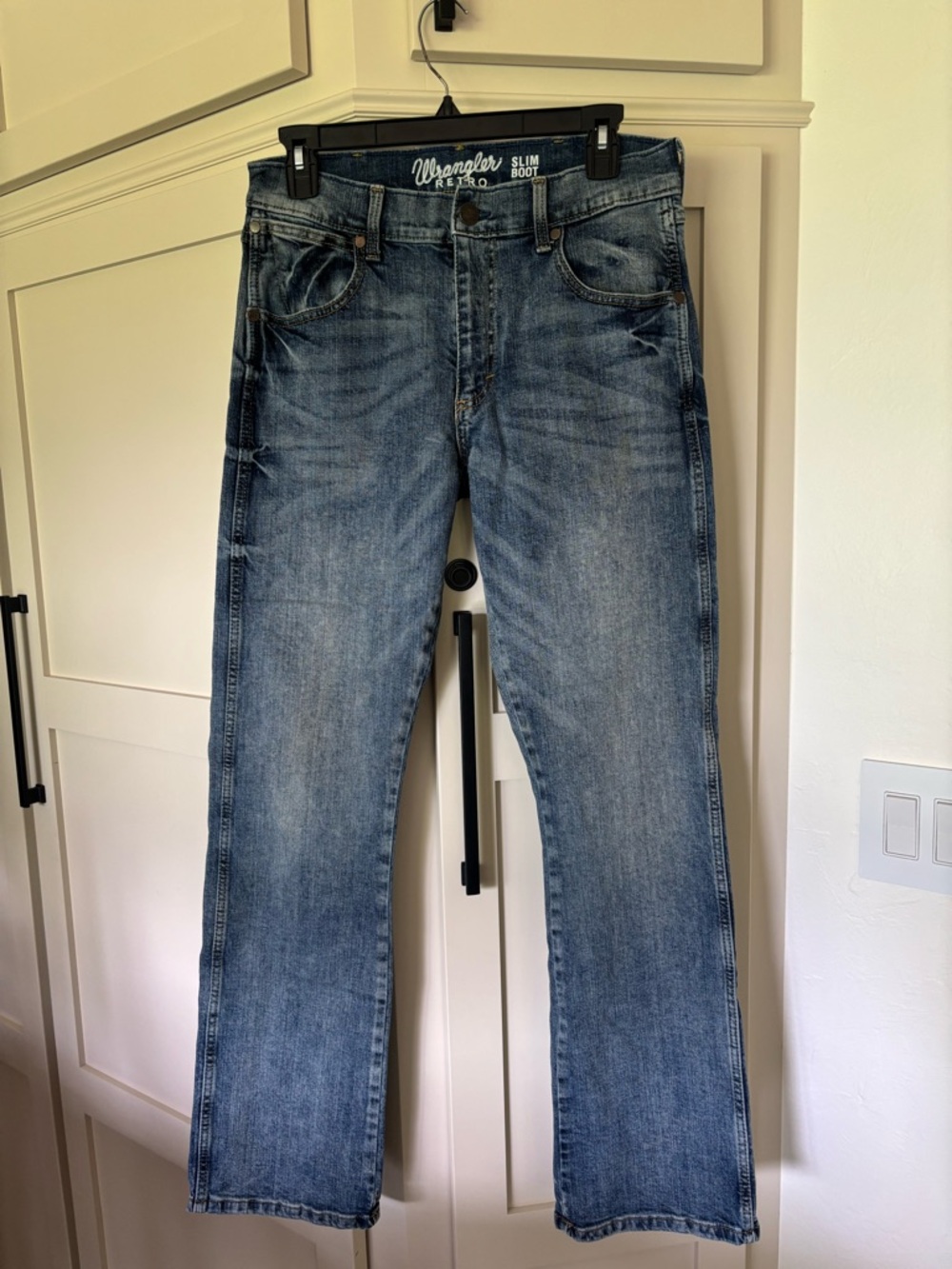 Wrangler Retro Western Slim Boot Light Medium Wash 30x32
